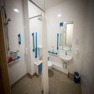 Travelodge 3*